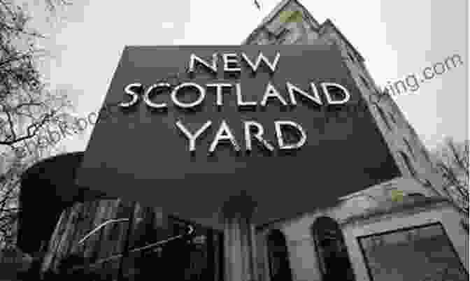 Scotland Yard's Legendary Detectives HISTORY COMICS: Issue #10 The Story Of Scotland Yard